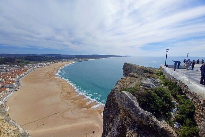 Óbidos - Nazaré - Mafra (National Palace of Mafra)Private tour from Lisbon - FAQs