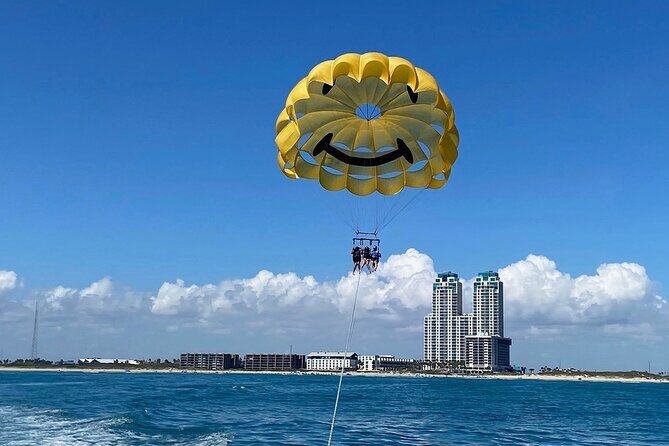 Ocean Parasailing over the Gulf of Mexico, South Padre Island - What Makes This Tour Stand Out?