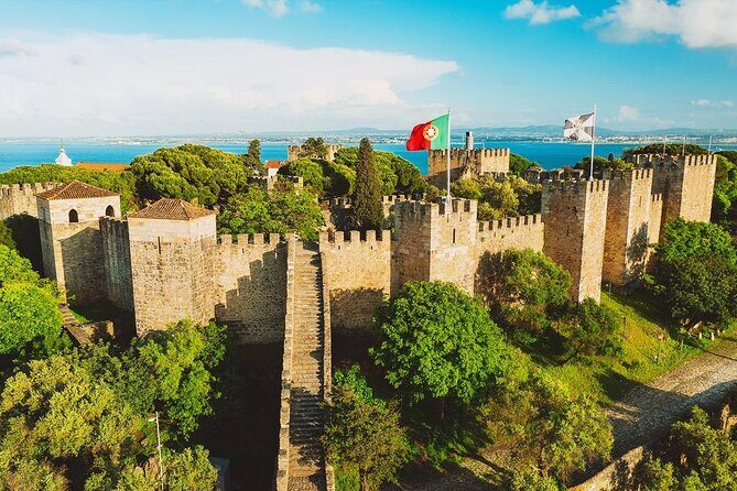 Oceanarium, Telecabine and San George Castelo Full Day Trip - A Deep Dive into the Lisbon Full-Day Experience