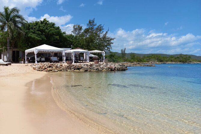 Ocho Rios: Bamboo Beach Club VIP Access with Lunch and Cocktails - Key Points