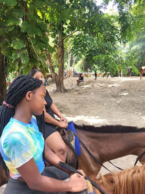 Ocho Rios : Bamboo River Rafting and HorseBack Riding - FAQ