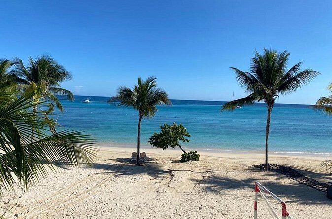 Ocho Rios City Bus Tour (Beach, Sightseeing & Shopping) - FAQs