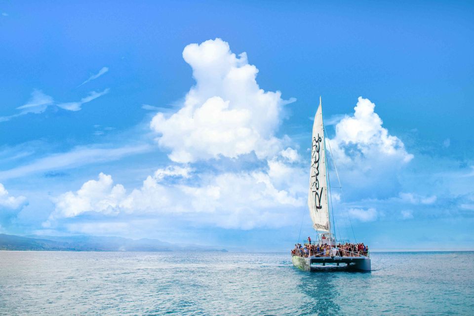 Ocho Rios: Dunns River Catamaran Cruise With Snorkeling - Photo Opportunities