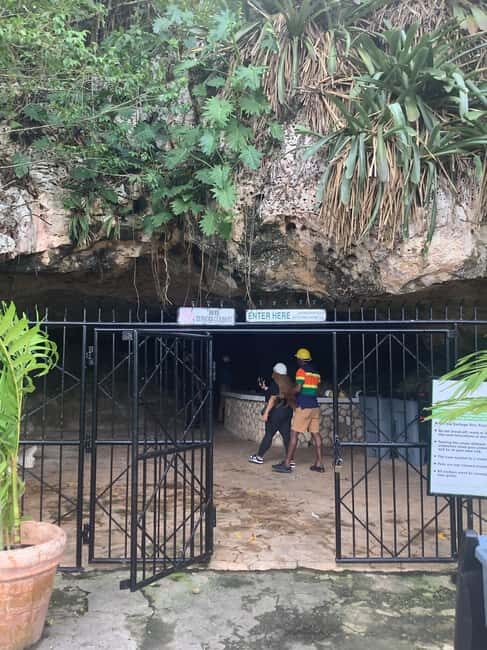 Ocho Rios: Green Grotto Caves Guided Tour with Transfers - Key Points