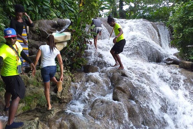 Ocho Rios Highlight Tour Including Dunn's River Falls - Exploring Ocho Rios and Its Highlights