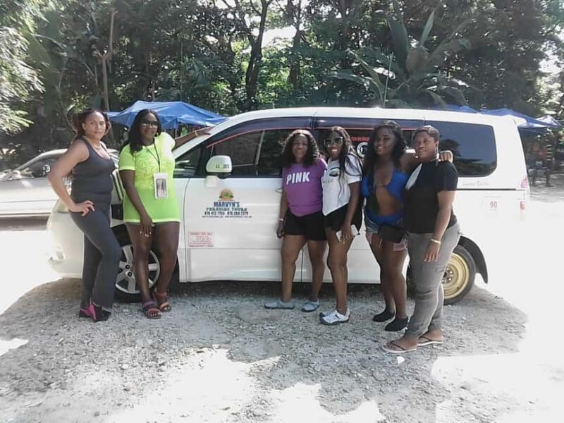 Ocho Rios: Horseback Riding in the Ocean and Bamboo Rafting - Practical Tips for Participants