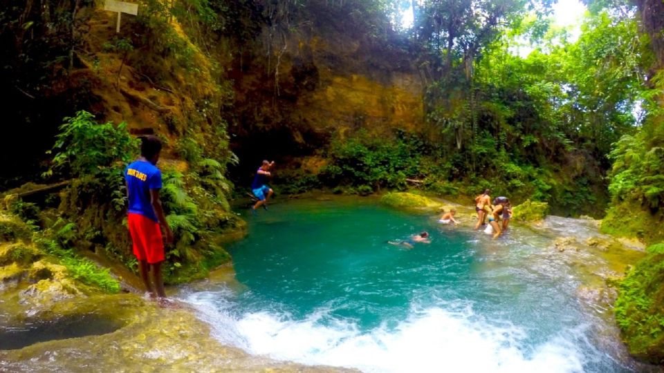 Ocho Rios: Island Tripe Ziplining, Tubing and Blue Hole - Packing Essentials