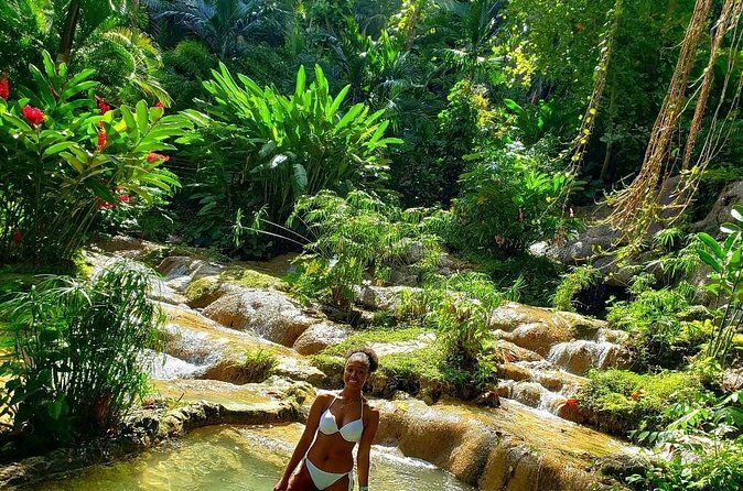 Ocho Rios Mi Crazy: Konoko Falls, Garden and Park with Beach Tour - What’s Included and What’s Not