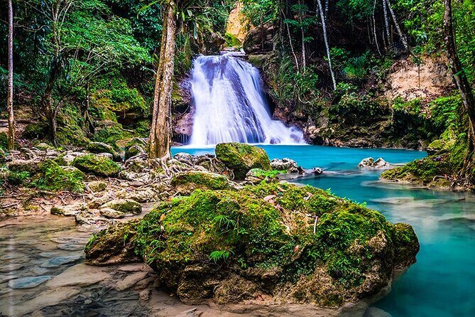 Ocho Rios Water Action Package (Blue Hole, Tubing & Dunns River) - Key Points