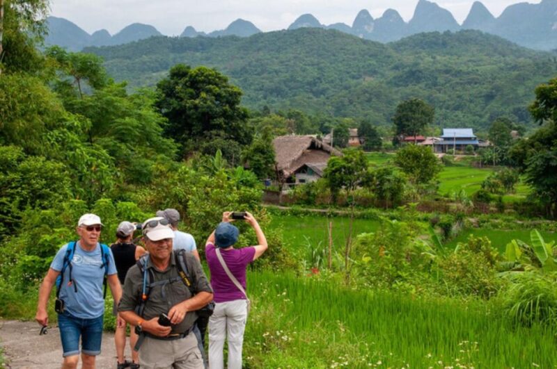 Off the Beaten Tracks North Vietnam 8 Days 7 Nights - Key Points