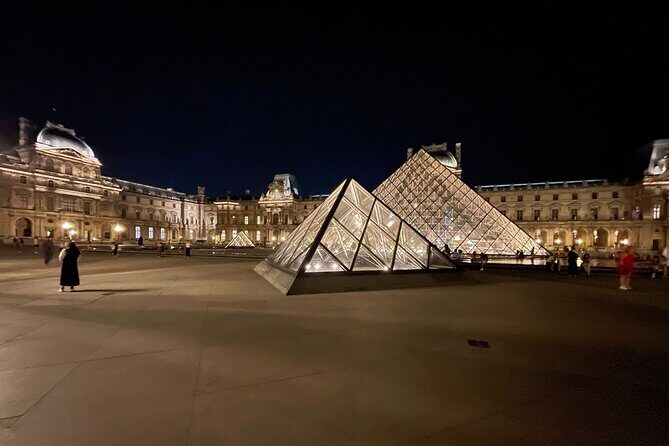 Off the Crowds Louvre private tour by night for Kids w/fast entry - The Itinerary and Experience
