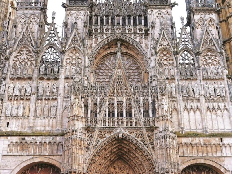 Official English 2hrs Guided Tour of the Must-Sees of Rouen - Booking and Cancellation Policy