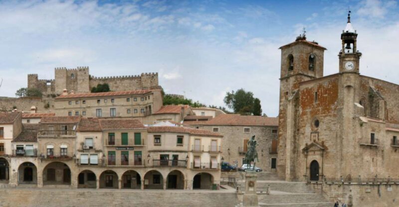 OFFICIAL TOUR OF HISTORICAL, LEGENDARY, AND MONUMENTAL TRUJILLO - Historical Monumental Complex