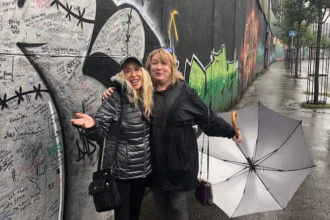 Official World Famous Belfast Taxi Tour ™ - Booking Information
