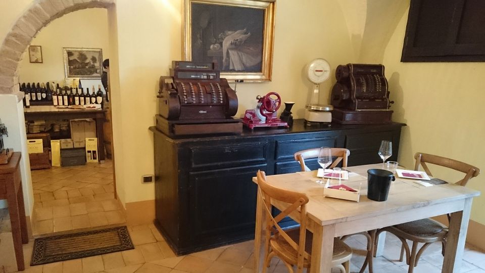 Offida: Village Walking Tour With Wine Tasting - Customer Reviews and Ratings