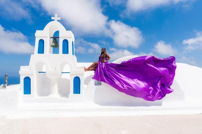 Oia: Santorini Photoshoot with Flying Dress Rental Option - A Practical Look at the Experience