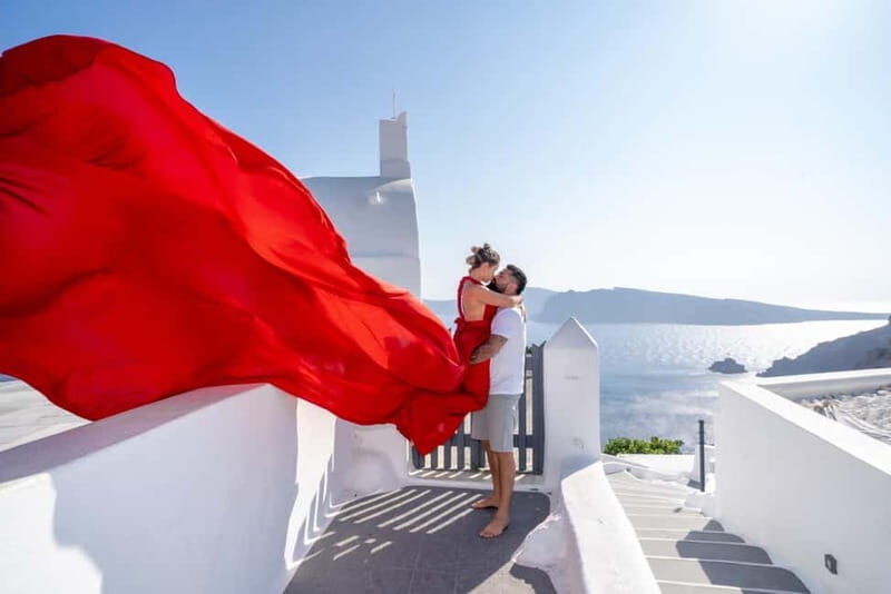 Oia: Santorini Photoshoot with Flying Dress Rental Option - Key Points