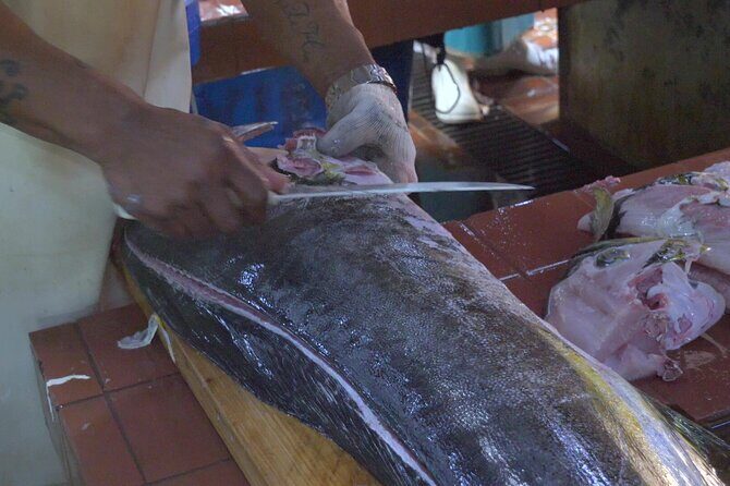 Oistins Fish Lovers' Food Tour - Exploring the Itinerary in Detail