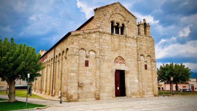 Olbia: Exclusive Guided City Tour in Tuk-Tuk - Customer Experiences and Ratings