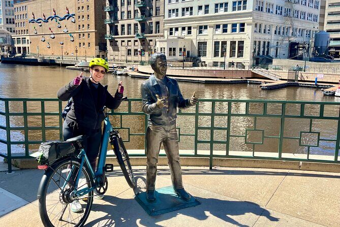 Old Milwaukee 9am E-Bike Tour - The Sum Up