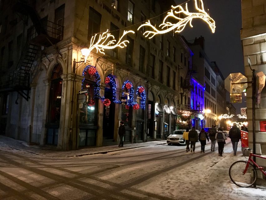 Old Montreal Small-Group Christmas Tour - Knowledgeable Tour Guide