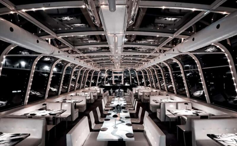 Old Port Montreal: Frosted Evening Dining Under the Stars - Key Points