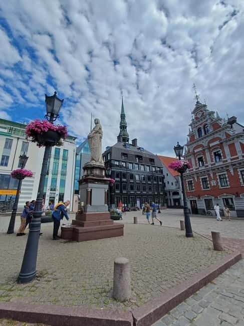 Old Riga in Italian: History&Legends - Breaking Down the Itinerary