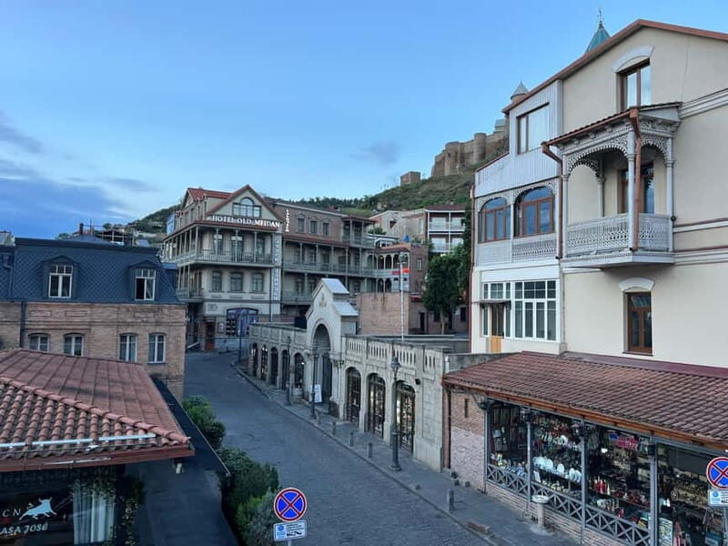 Old Tbilisi Private Walking Tour with Wine and Cable Car - Who Should Consider This Tour?