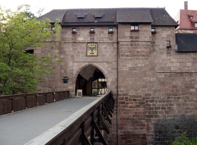 Old Town Nuremberg: Historical tour with a local guide - An In-Depth Look at the Nuremberg Old Town Tour