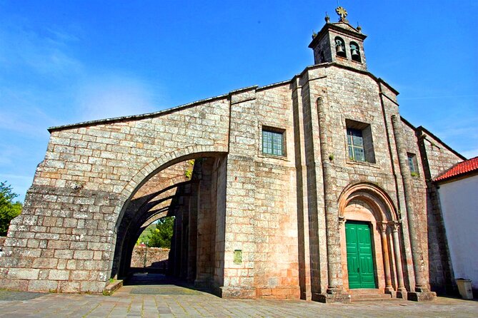 Old Town of Santiago De Compostela Walking Tour - Meeting Point and Logistics