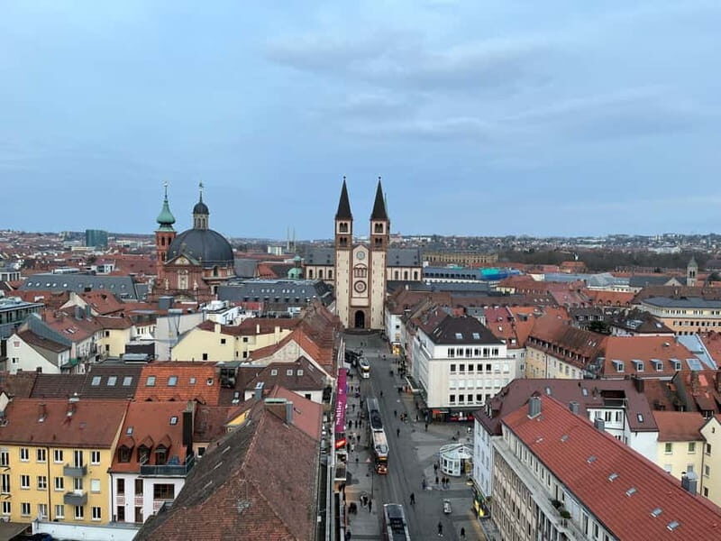 Old town tour of Würzburg with wine tasting on the Old Main Bridge - A Closer Look at the Tour Experience