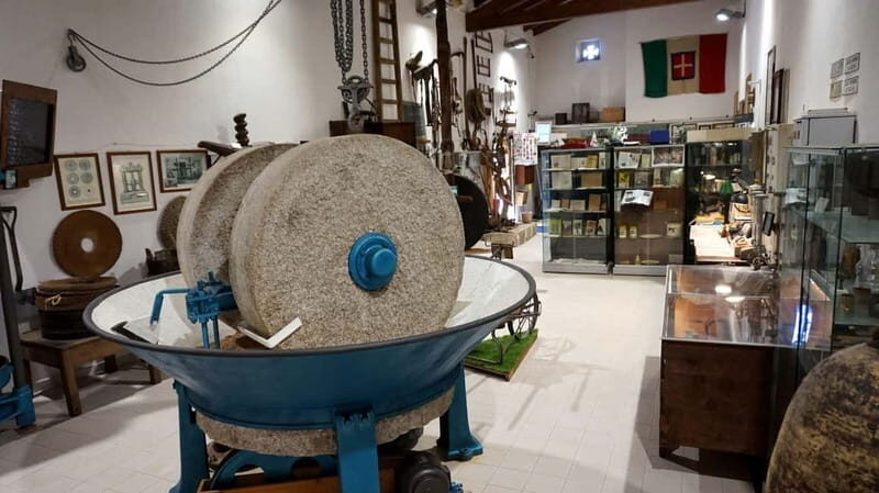 Olive Oil Museum: Extravirgin school - Food & wine tasting - FAQs