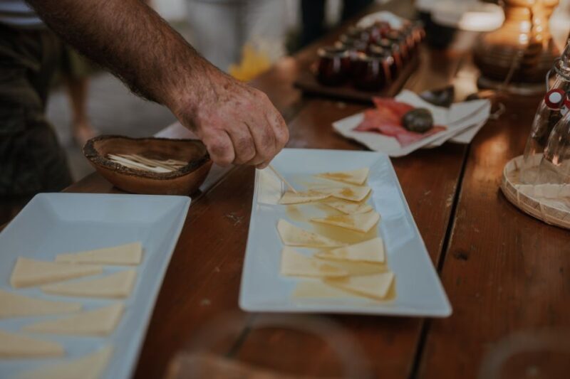 Olive Oil Tasting Experience a Journey of Flavors and Aromas - The Sum Up