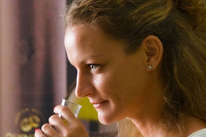 Olive Oil Tour of Solta Island with Lunch - Exploring Maslinica and Leisure Time