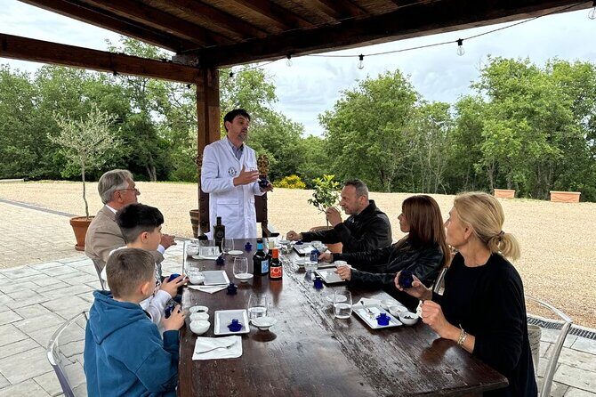 Olive Oil Tours and Tasting at Frantoio di Montalcino - What to Expect: A Detailed Breakdown of the Tour