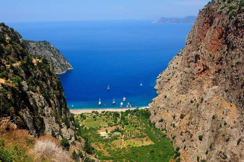 Ölüdeniz: Blue Cave, Butterfly Valley & Lunch Boat Tour - Discovering the Highlights of the Tour