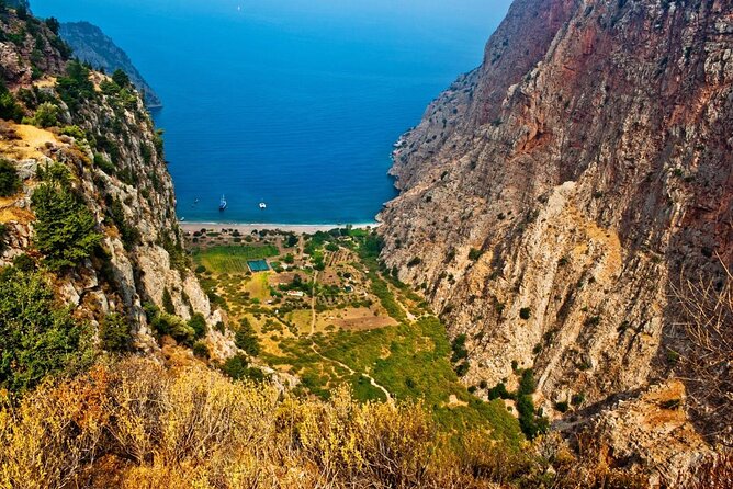Oludeniz Paragliding Fethiye Turkey, Additional Features - Accessibility and Restrictions