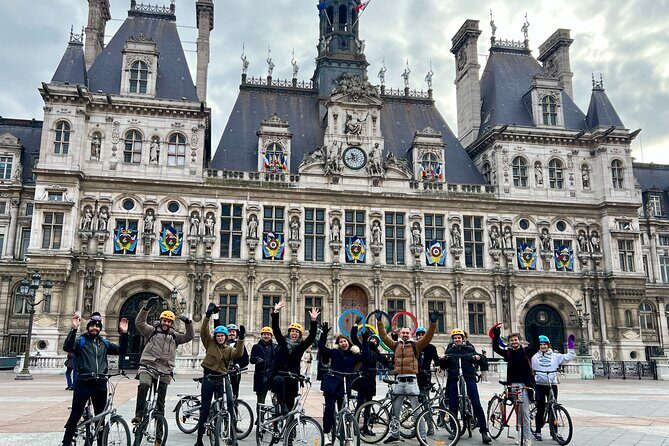 Olympic Sites of Paris: Private Bike Tour, City Center Highlights - Detailed Breakdown of the Itinerary