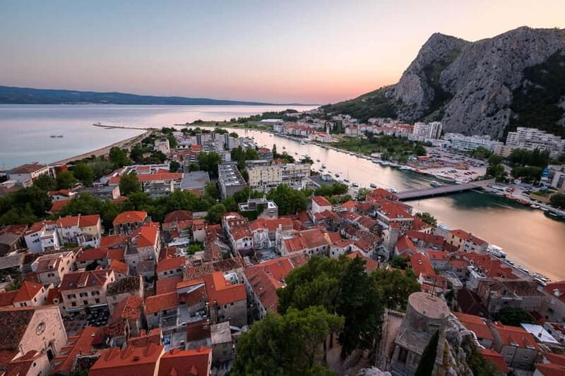 Omi: Beach & Fort Private Tour- ideal for cruise guests - Who Will Love This Experience?