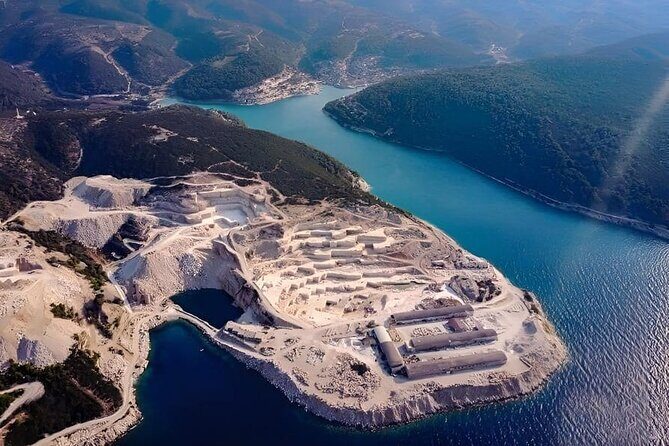 Omi: Half Day Boat Trip to Bra Island with Lunch - What to Expect from the Tour