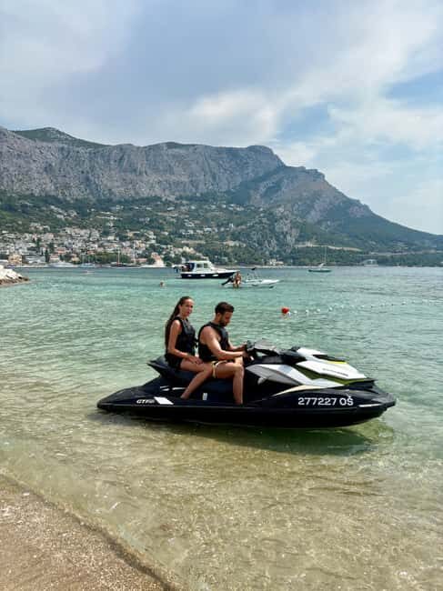 Omi: Jet Ski Rental with Instructions - A Deep Dive into the Jet Ski Adventure