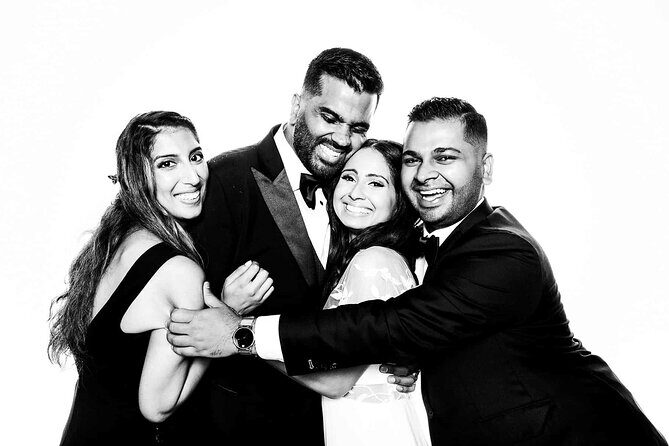 On-Site Photo Studio Experience for Events in Aruba - The Sum Up