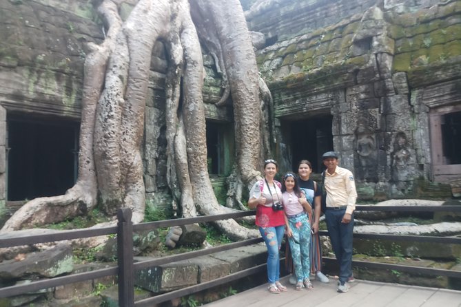 One Day Angkor Temple Tour With Private Driver - Accessibility and Policies