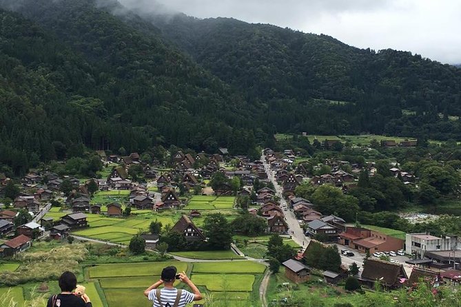 One-Day Bus Tour Departing From Kanazawa Station: Shirakawa-Go and Gokayama - Two World Heritage Villages Enjoyable Bus Tour - Key Points