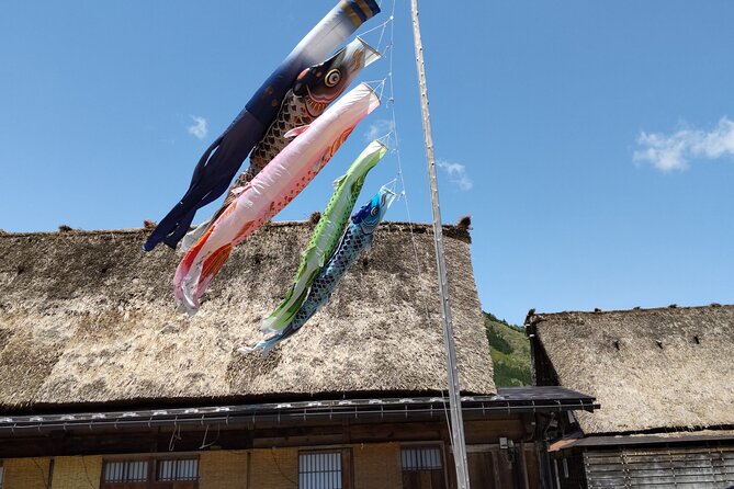 One-Day Bus Tour Departing From Kanazawa Station - Shirakawa-Go/Takayama Tour Platinum Route Bus Tour - Tour Group Size and Composition