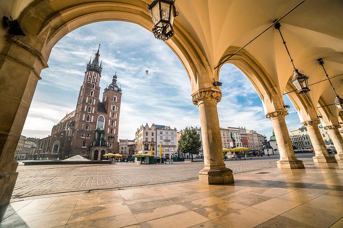 One Day Cracow and Wieliczka Salt Mine Private Tour From Warsaw - What To Expect