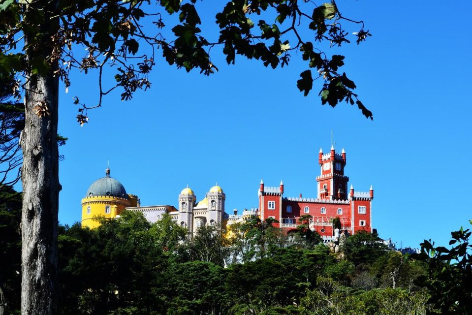 One Day in Sintra: Monuments, Gastronomy, Wine and Beaches - Transportation and Pickup Details