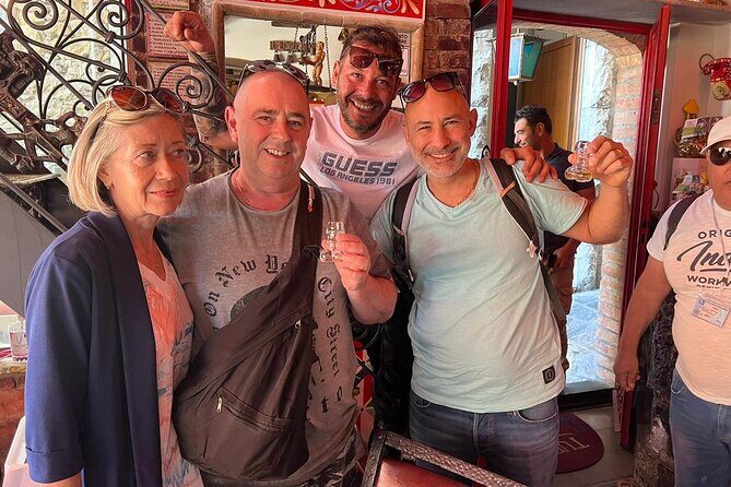 One day private tour in Savoca, Taormina and Castelmola - FAQ