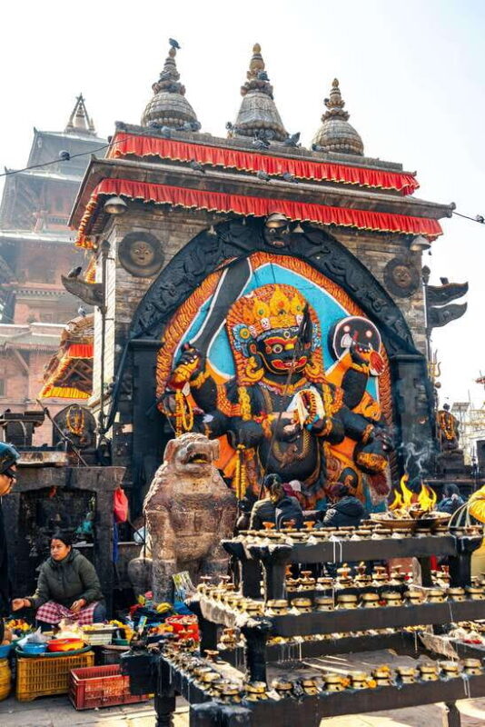One-Day Private Vehicle Sightseeing Tour  6 Points - Who Is This Tour Best Suited For?