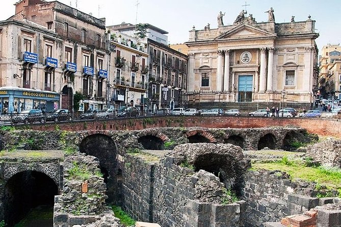 One Day Tour in Catania and Trekking on Etna - Exploring Catania